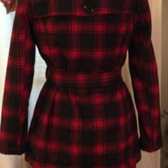 Coat - Picture 3 of 3